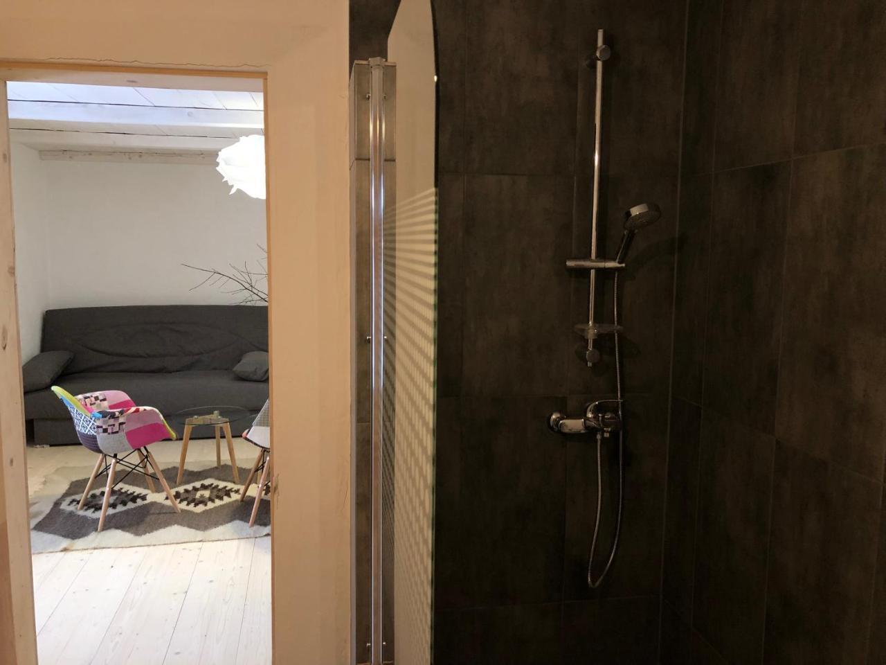 Гуцульська Хата Hotell Jasinja Exteriör bild